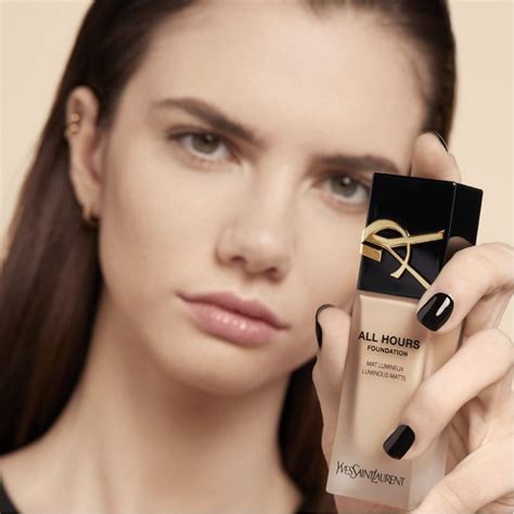 yves saint laurent all hours fondöten|ysl beauty all hours foundation.